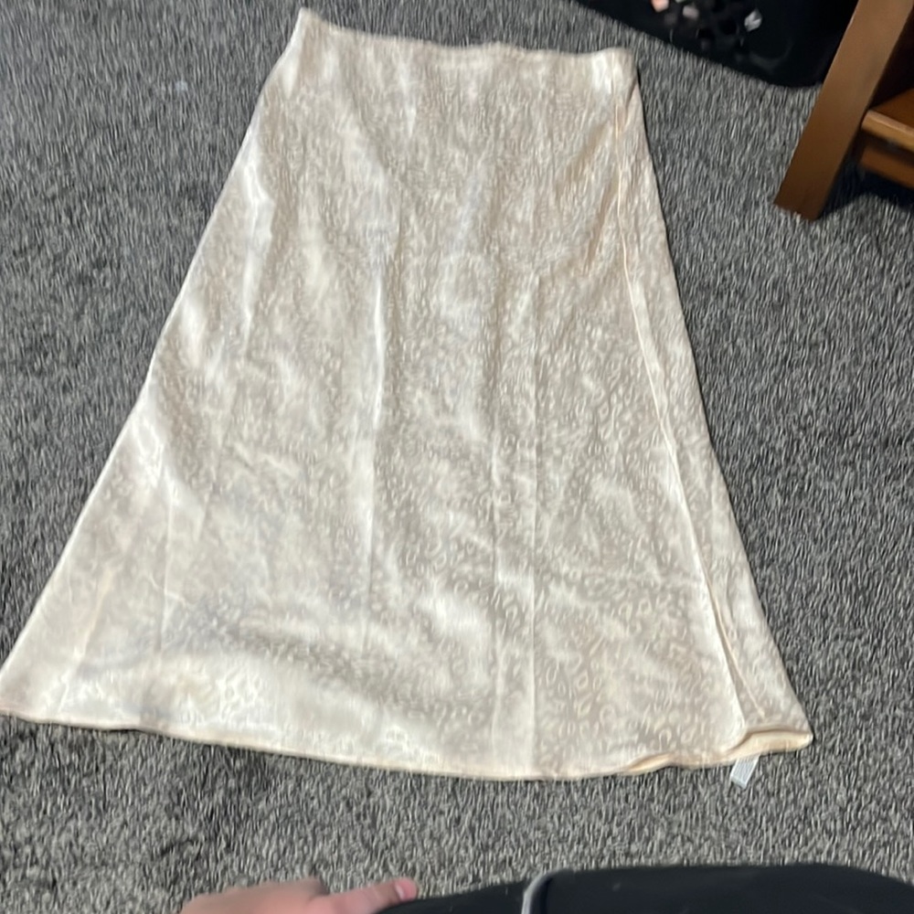 Tiger print/leopard print off white skirt